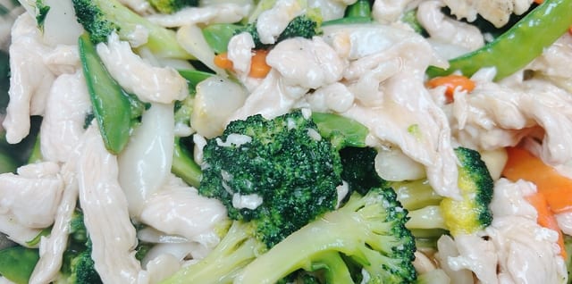 Chicken with Mixed Vegetables.