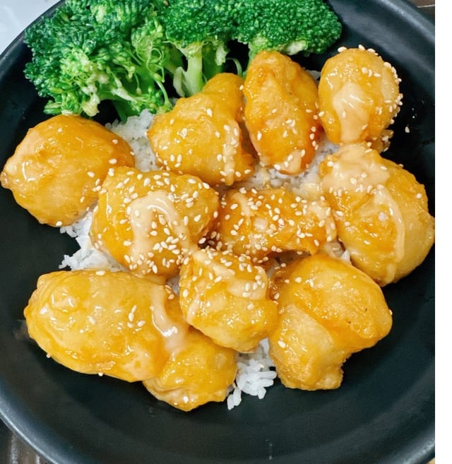 Bang Bang Chicken Rice Bowl.