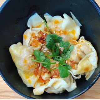 Spicy Wontons (6 pc)