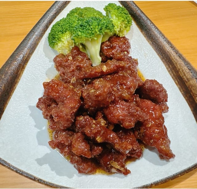 Black Peppered Garlic Beef.